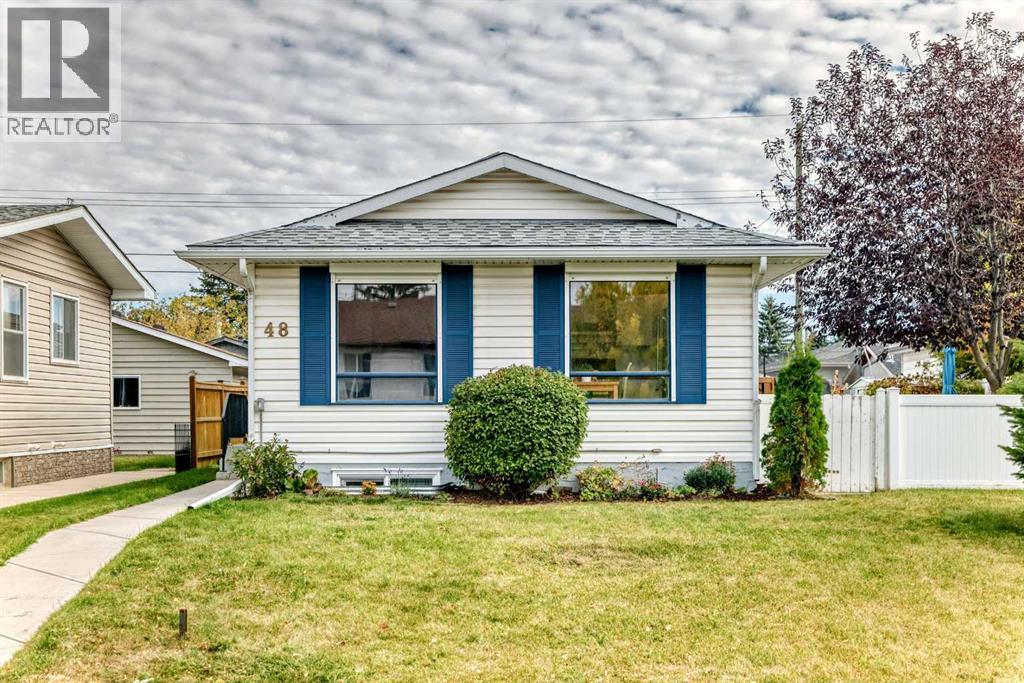 48 Mardale Cres NE, Calgary, AB T2A 3V5