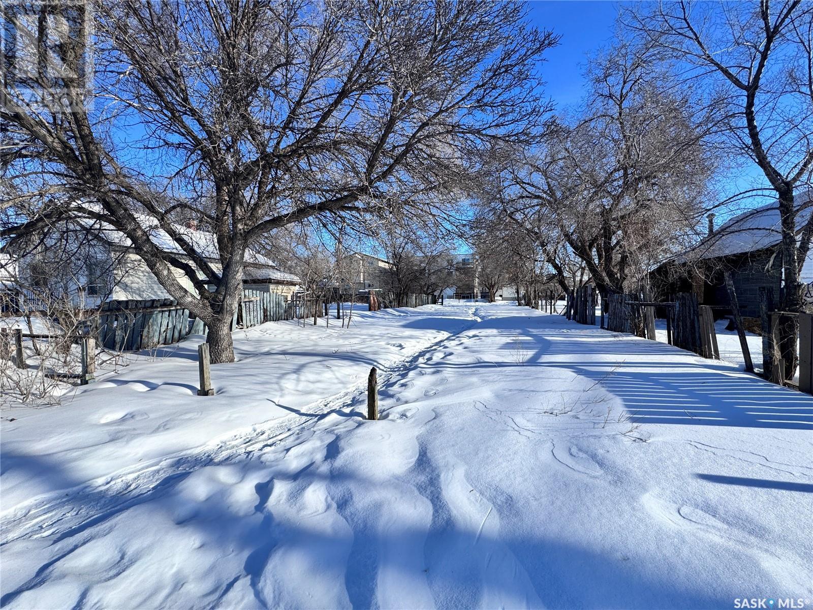 134 V Ave S, Saskatoon, SK S7M 3C9