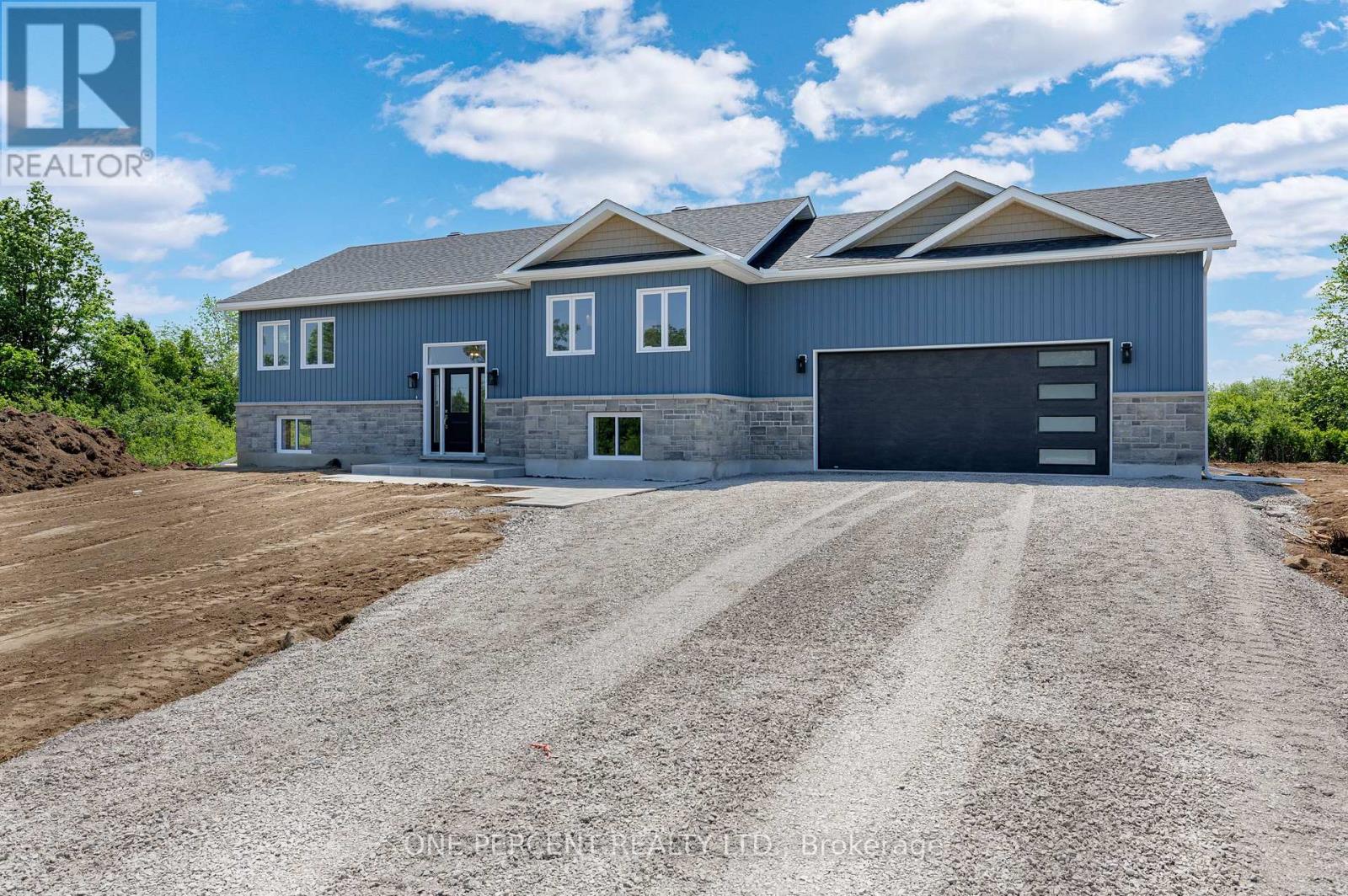 449 Wood Rd, Montague, ON K7A 5B8