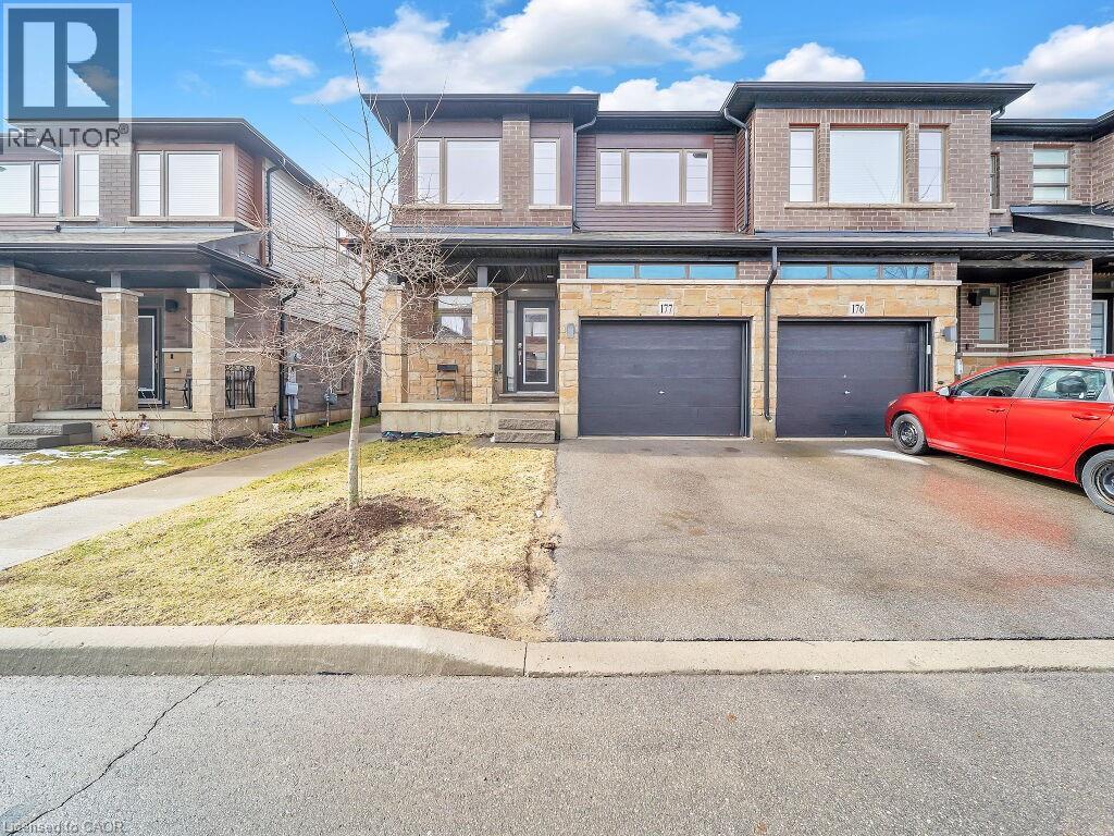 30 Times Square Blvd, Hamilton, ON L8J 0M1