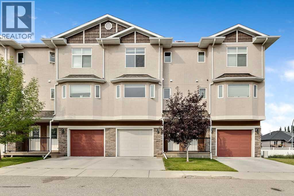 131 Strathcona Cir, Strathmore, AB T1P 0B1