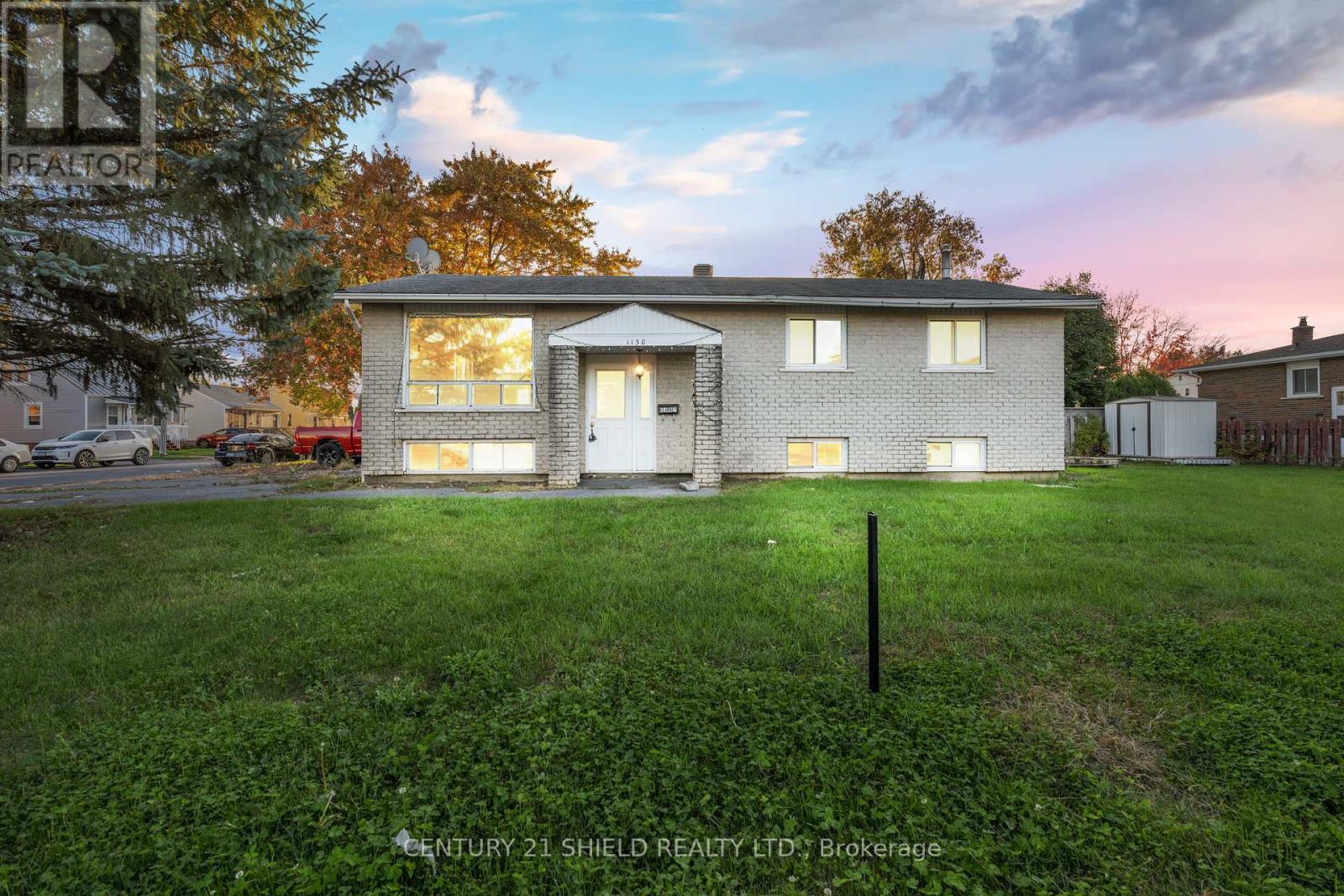 1130 Sydney St, Cornwall, ON K6H 6A1