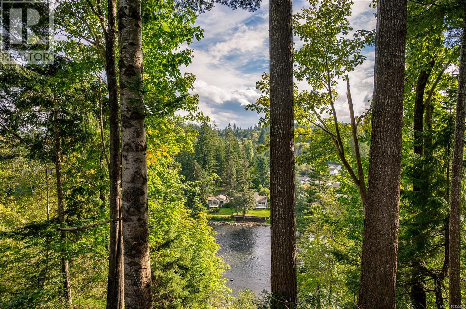 2371 Steelhead Rd, Campbell River, BC V9W 4P4