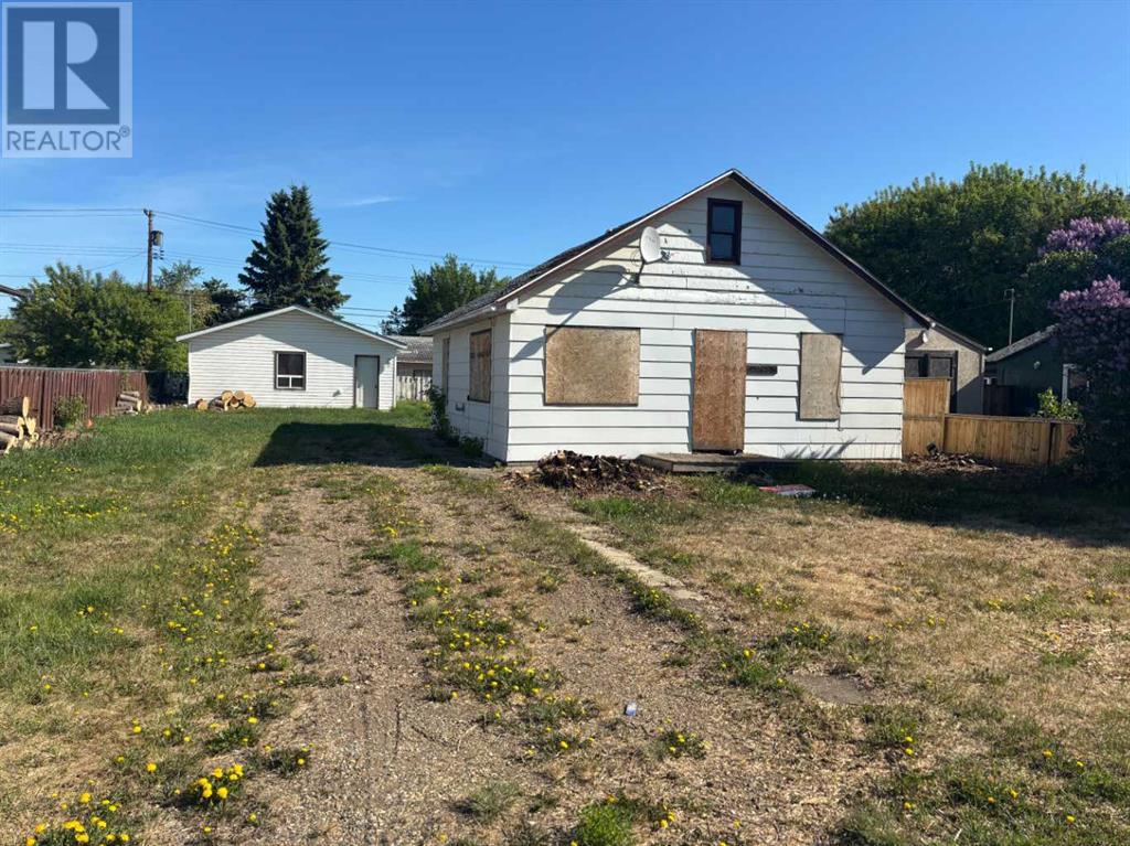 85 Avenue Unit 9518, Peace River, AB T8S 1G3