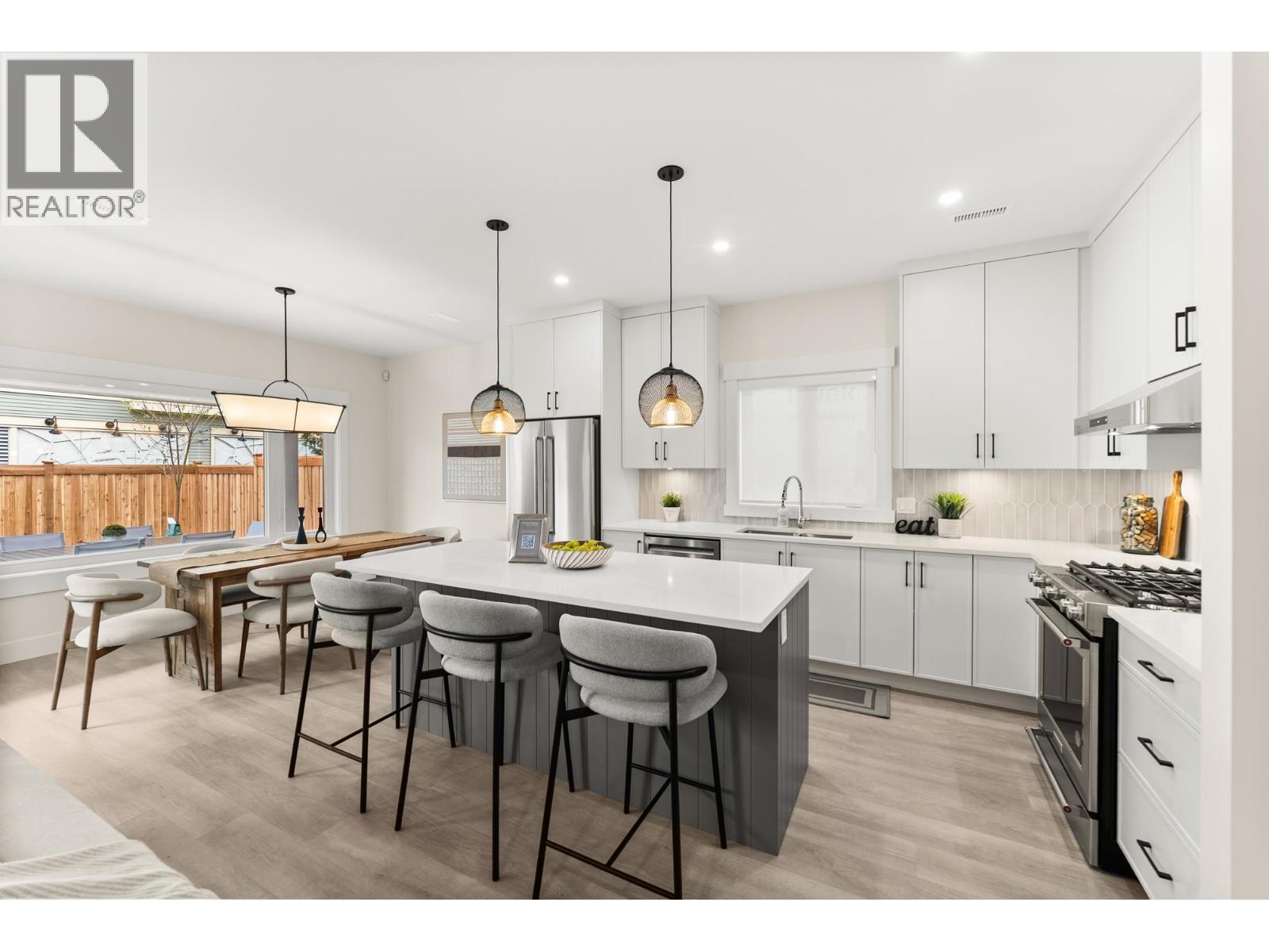 11960 Fourth Avenue, Richmond, BC V7E 3H8
