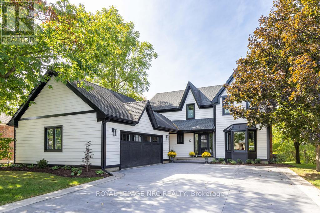 12 Scottdale Ct, Pelham, ON L0S 1E3