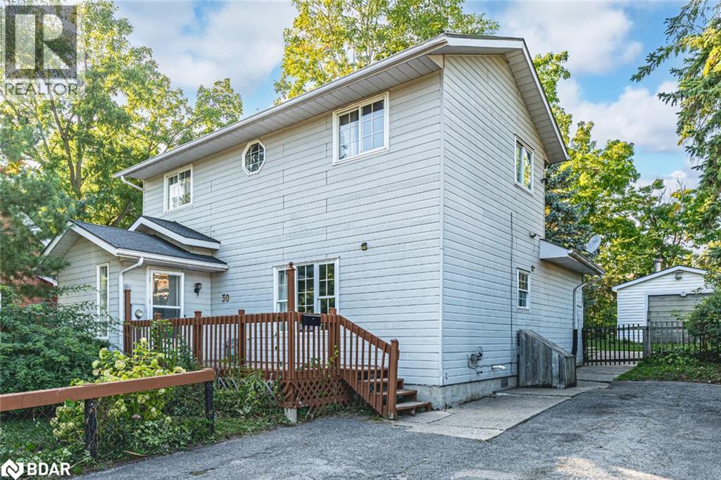 30 North St, Barrie, ON L4M 2R9