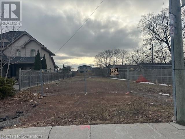 176 Millen Road Ave, Hamilton, ON L8E 2G5