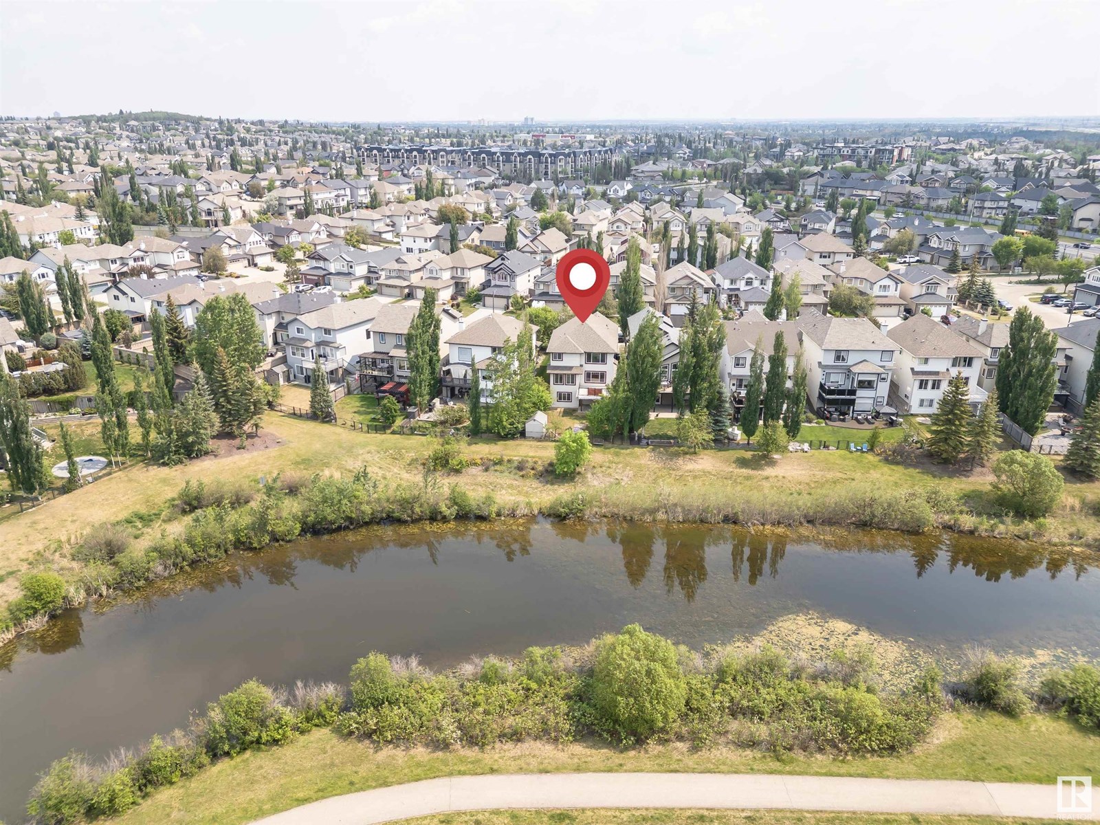7363 Singer Way NW, Edmonton, AB T6R 3S1