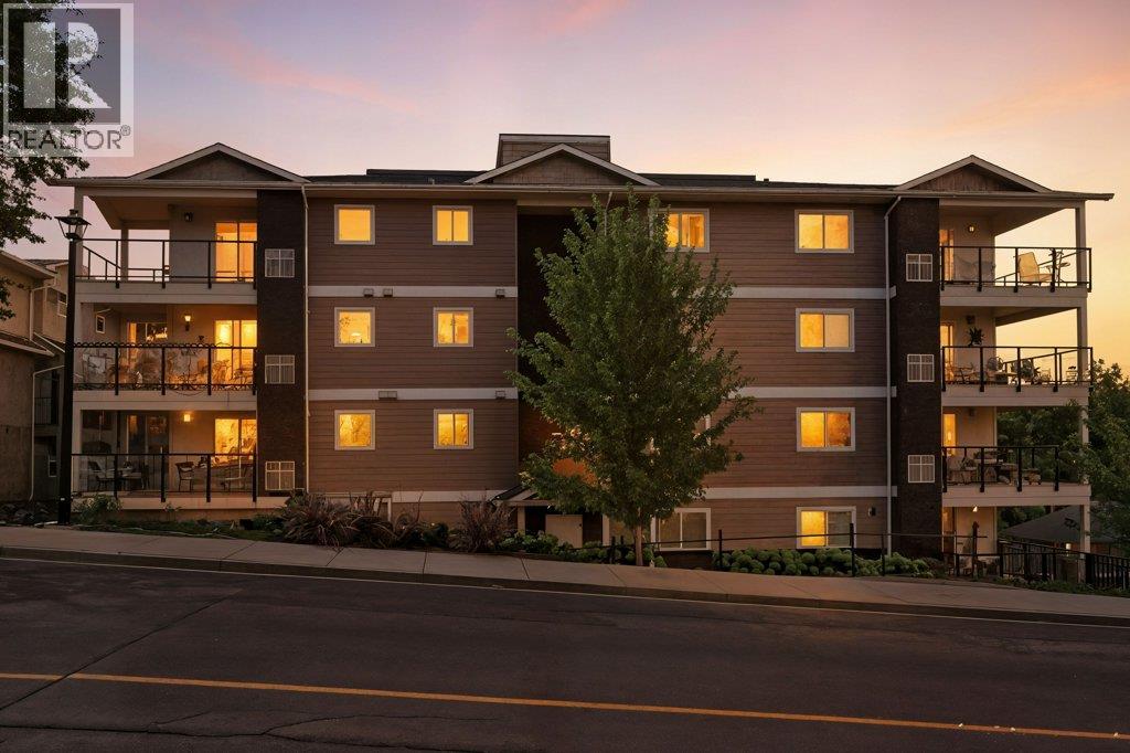 330 4 Avenue Se Unit 201, Salmon Arm, BC V1E 4G4
