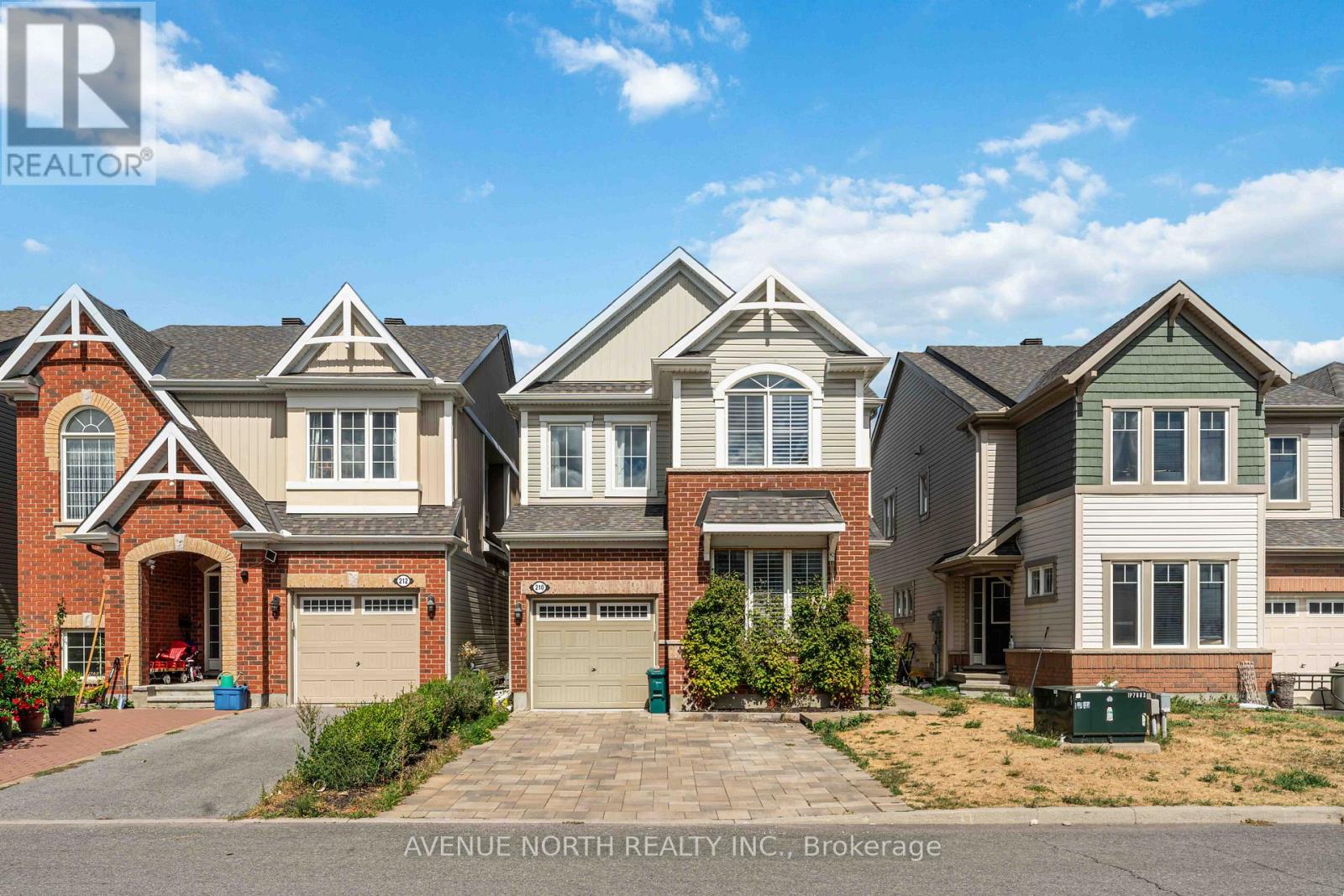 210 Des Soldats Riendeau St, Ottawa, ON K2J 5Z4
