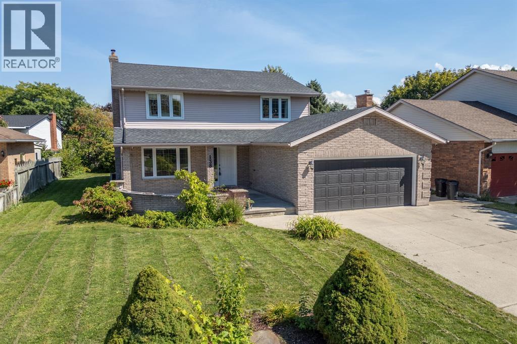 138 Conestoga Dr, Sarnia, ON N7S 5W1