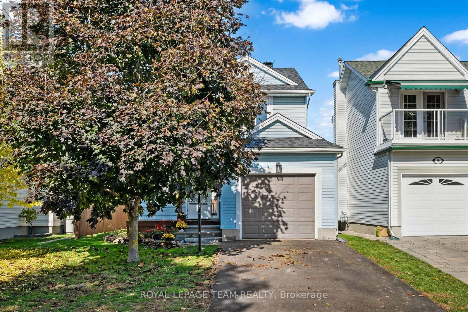 32 Peacock Cres S, Ottawa, ON K2J 3P6