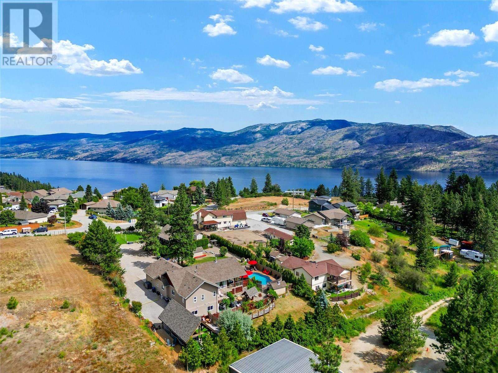 5120 Cousins Rd, Peachland, BC V0H 1X2