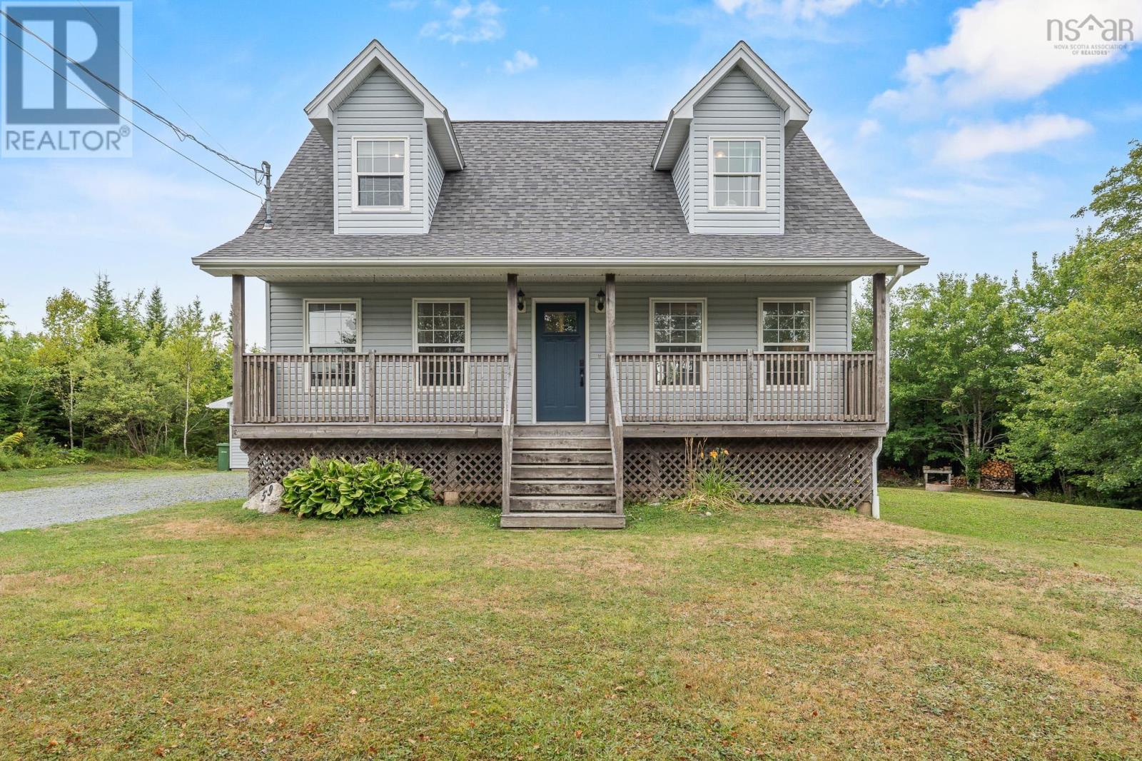 59 Oconnell Dr, Porters Lake, NS B3E 1N7
