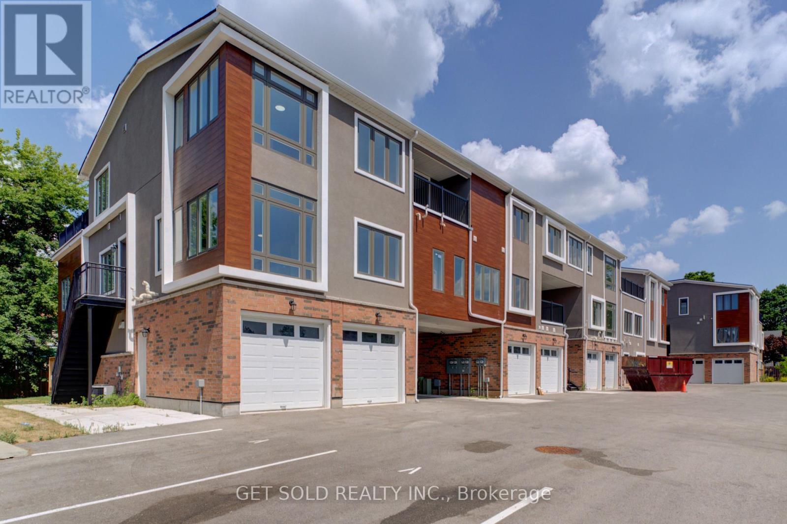 9 6701 Thorold Stone Rd, Niagara Falls Stamford, ON L2J 1B3