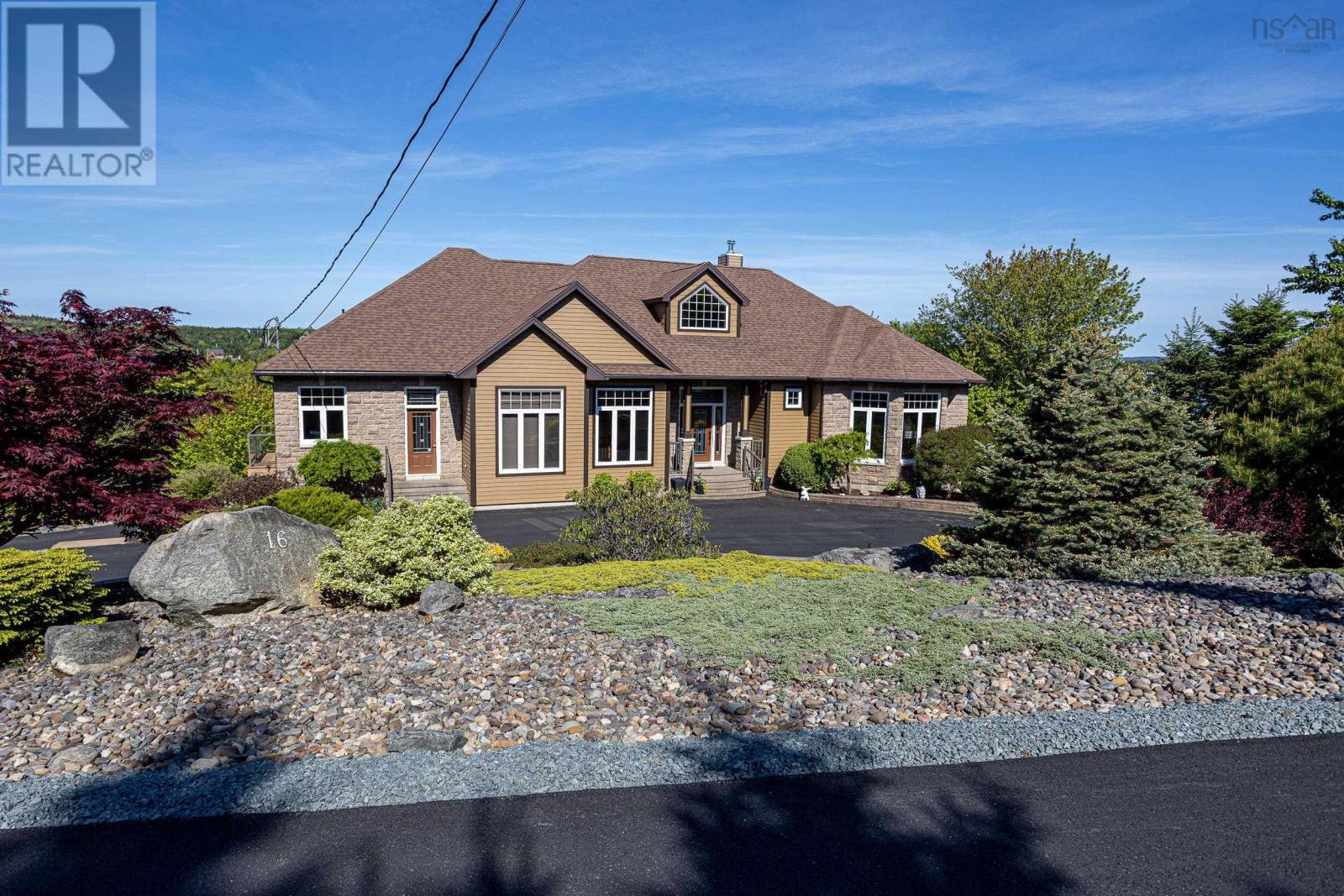 16 Joan Elizabeth Way, Porters Lake, NS B3E 1N9