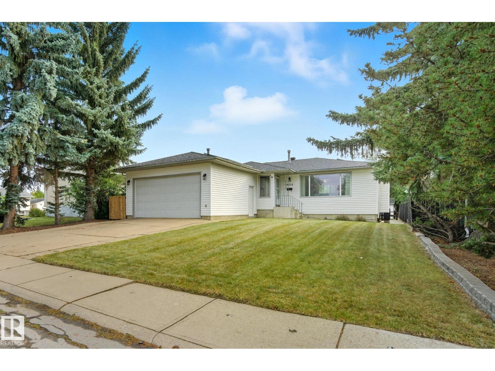 89 St Nw Unit 4223, Edmonton, AB T6K 1B8
