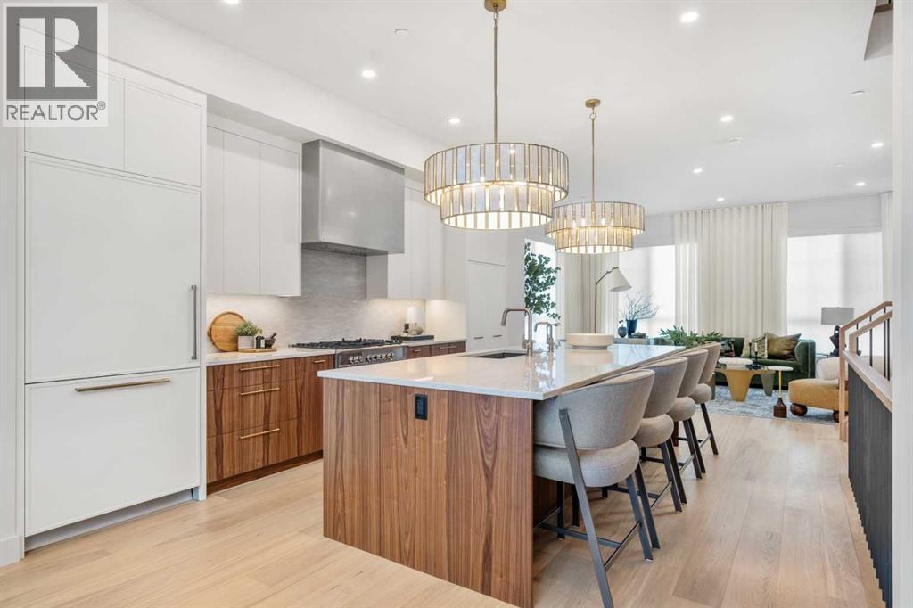 40 Greenwich Heath NW, Calgary, AB T3B 6P3