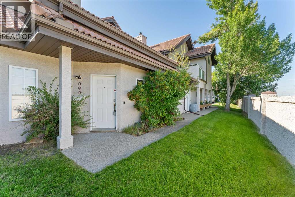 1997 Sirocco Drive Sw Unit 606, Calgary, AB T3H 3E6