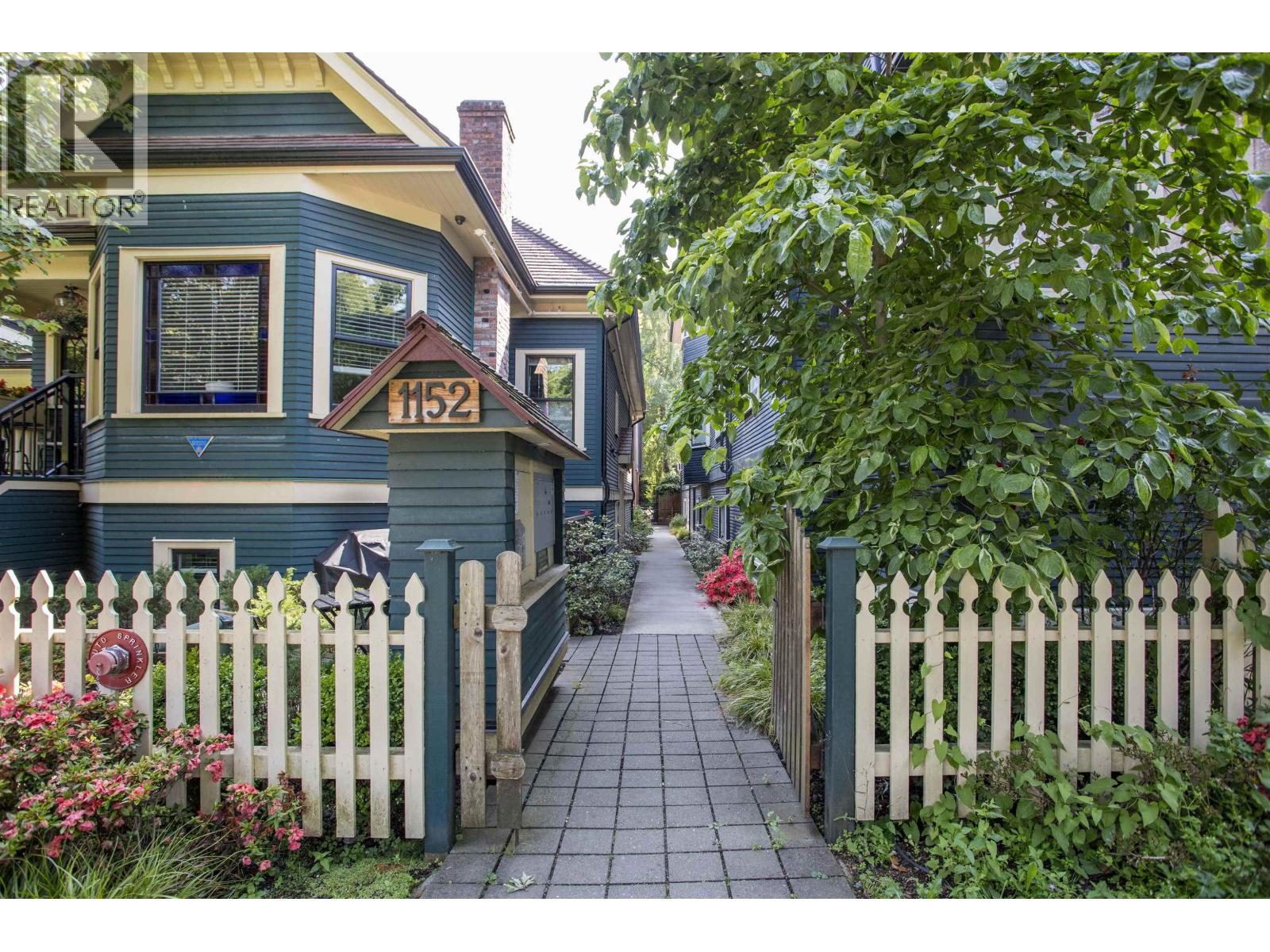 1152 Comox Street Unit 2, Vancouver, BC V6E 1K5