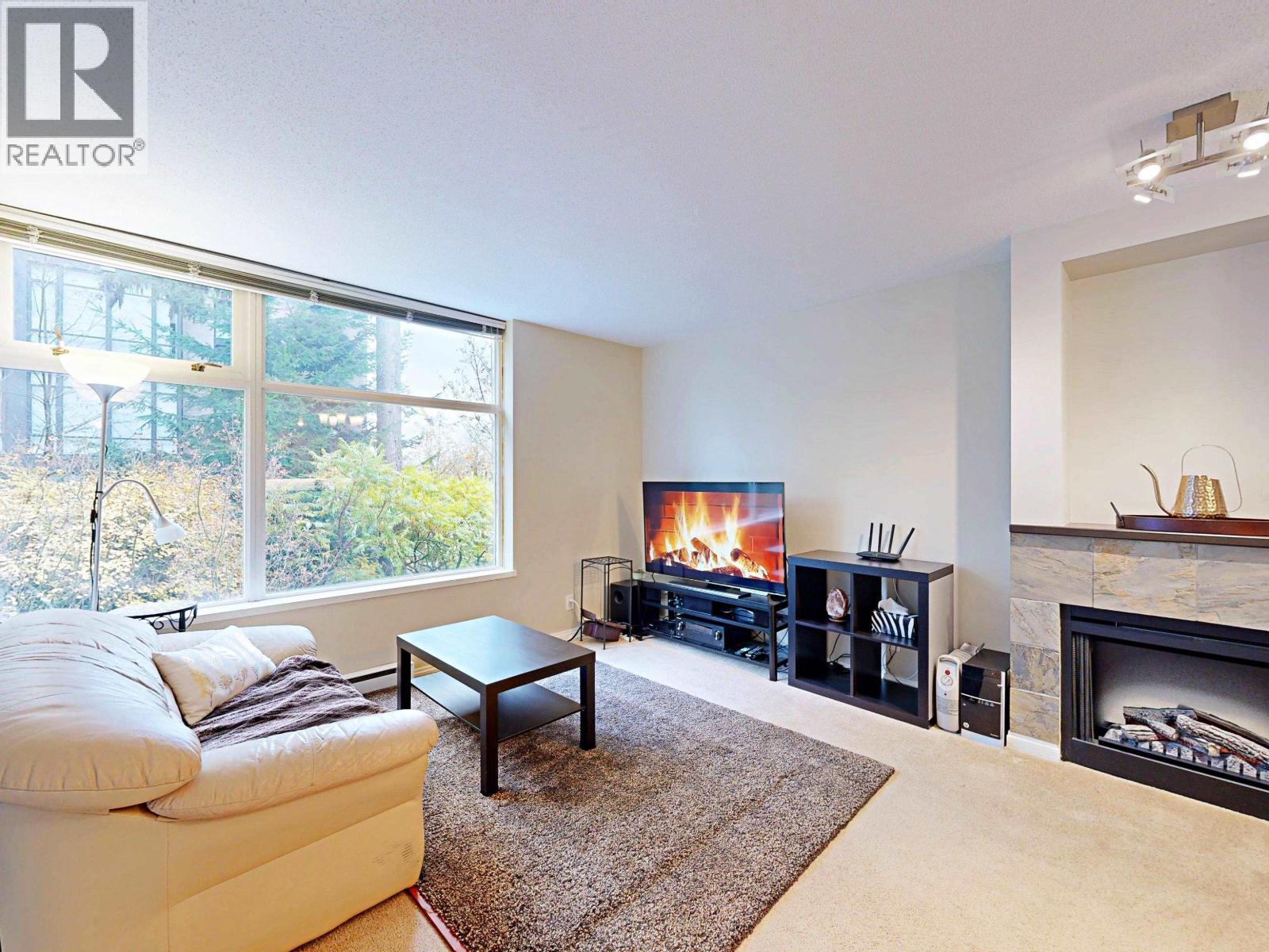 9298 University Crescent Unit 101, Burnaby, BC V5A 4X8