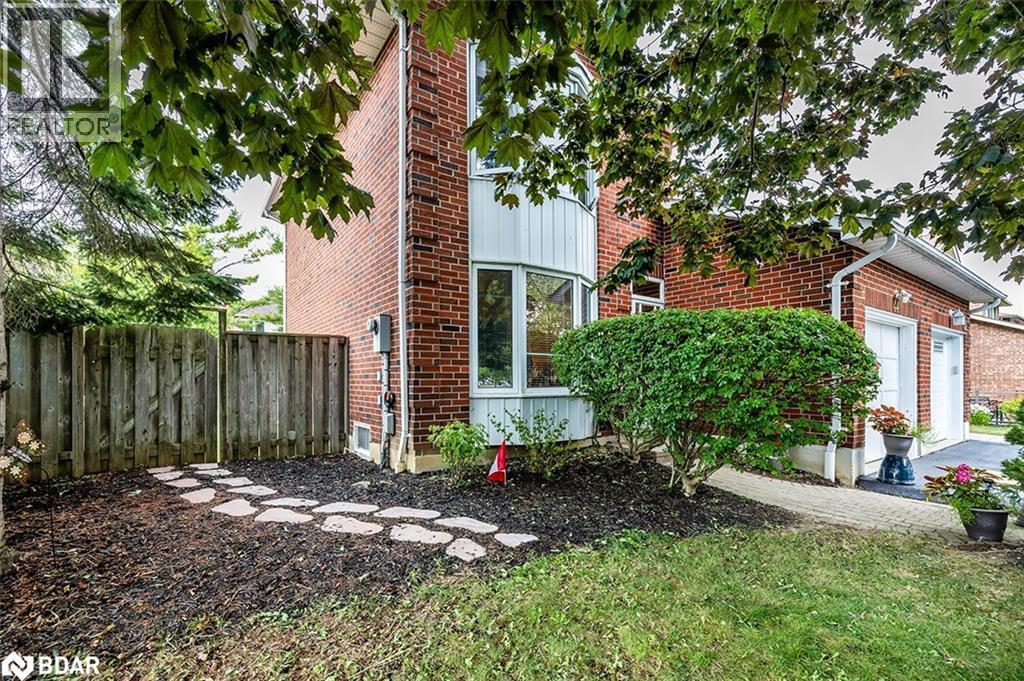 44 Hewitt Cres, Ajax, ON L1S 7A4