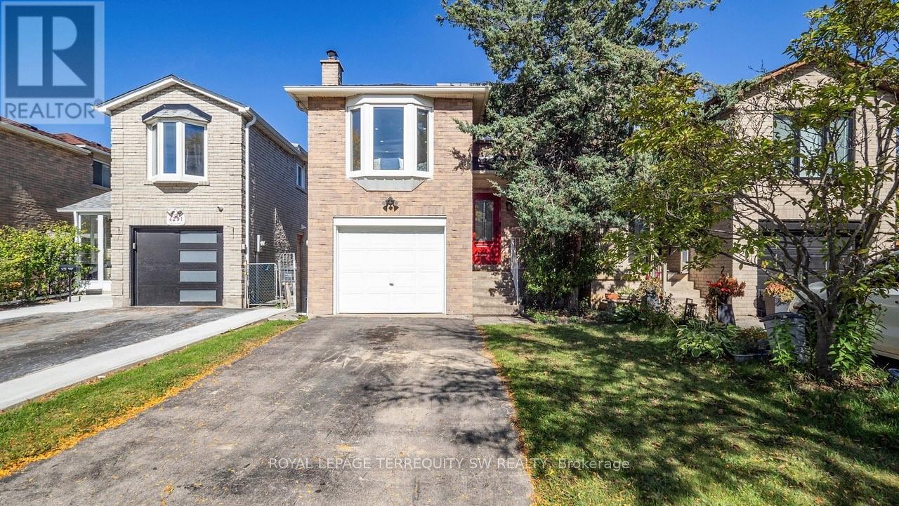 4287 Beacon Ln, Mississauga Creditview, ON L5C 3V8
