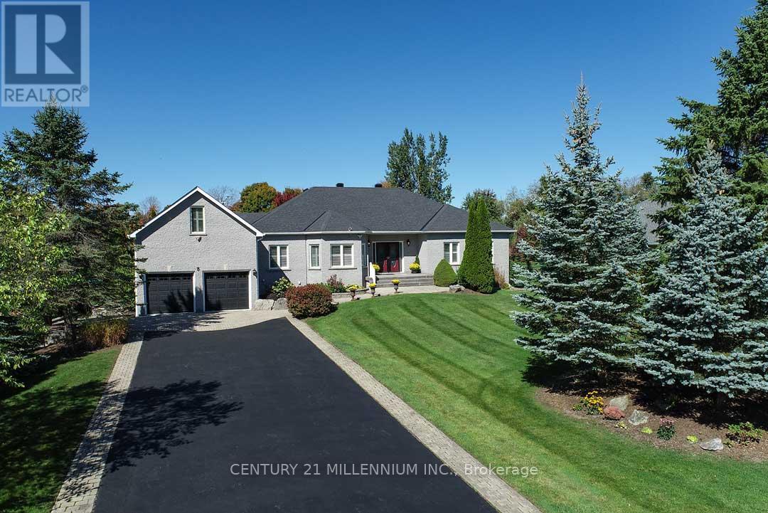 8 Castlewood Ct, Caledon, ON L7K 0C1