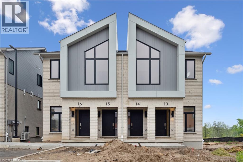 15 Stauffer Woods Trail Unit D13, Kitchener, ON N2P 2P4