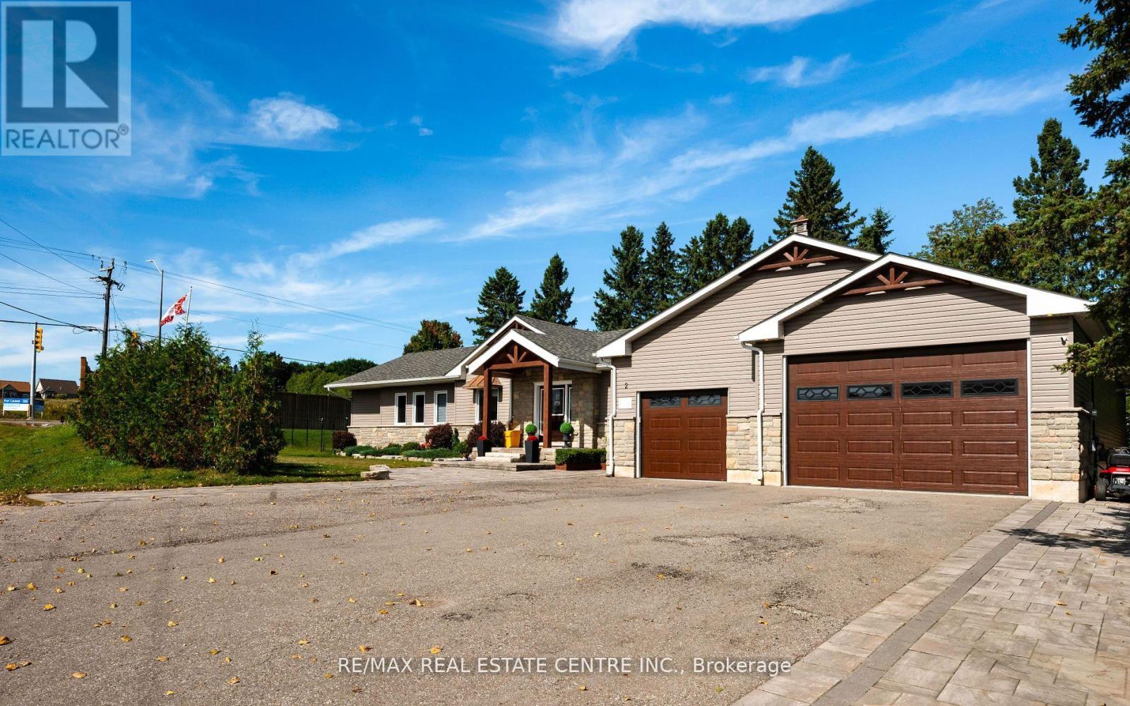 2 Cedar Grove Rd, Mono, ON L9W 6X6