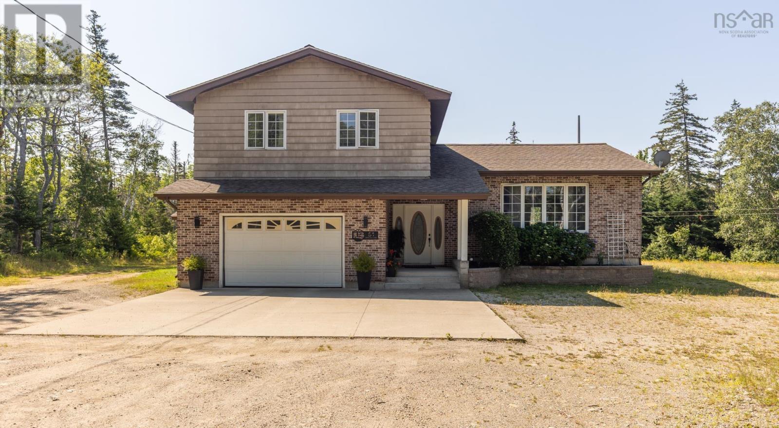 51 Wood Ln, Upper Wedgeport, NS B0W 1B0