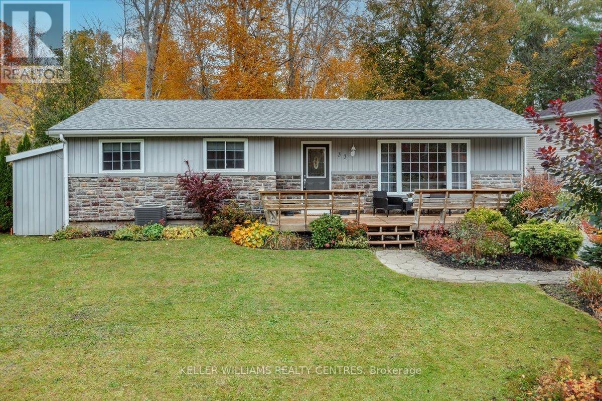 33 Mourning Dove Rd, Georgina, ON L0E 1R0