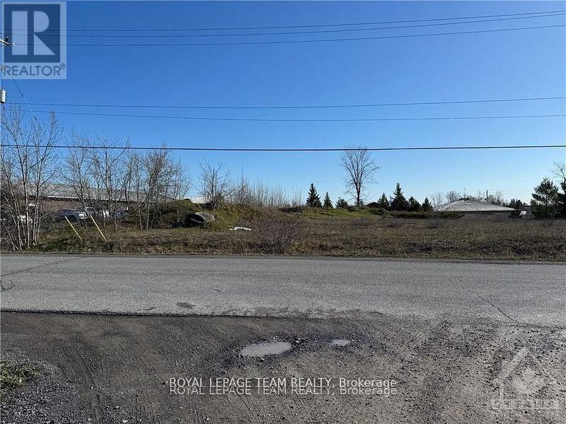154 Wescar Ln, Ottawa, ON K0A 1L0