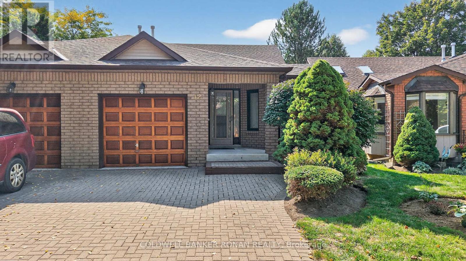12 Glenwood Dr, New Tecumseth, ON L9R 1S5