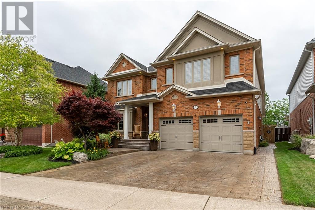 7 Riesling St, Grimsby, ON L3M 5S1
