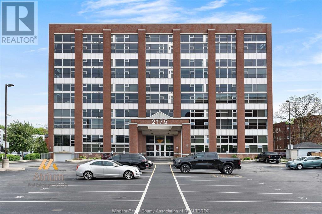 2175 Wyandotte Street East Unit 102, Windsor, ON N8Y 5B9