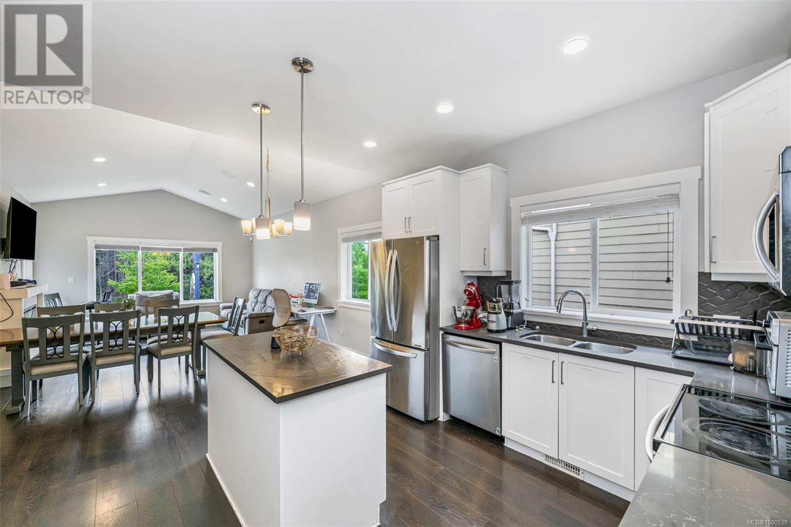 1318 Bombardier Cres, Langford, BC V8Z 5A3