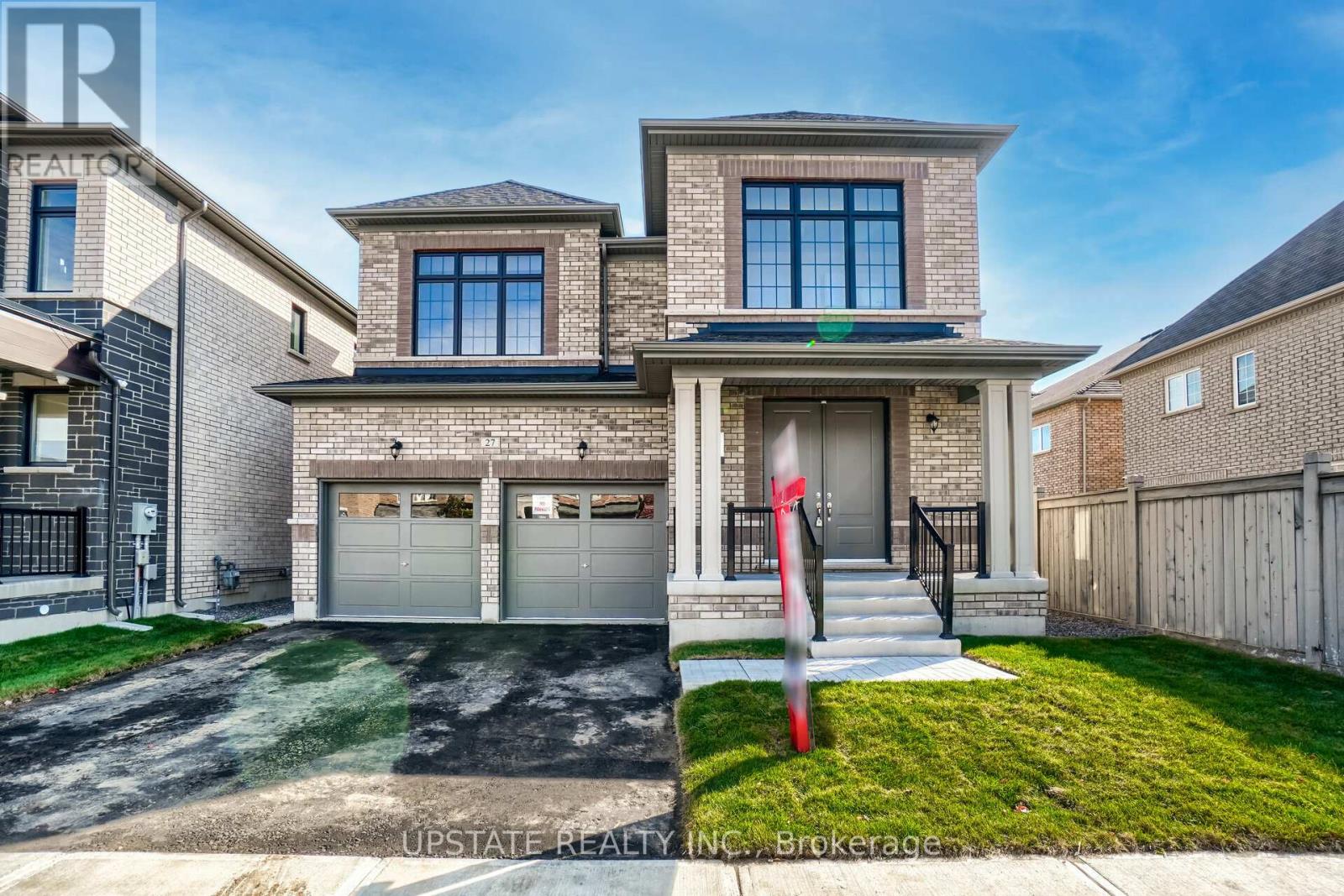 27 Valleyway Dr, Brampton, ON L6X 0E4