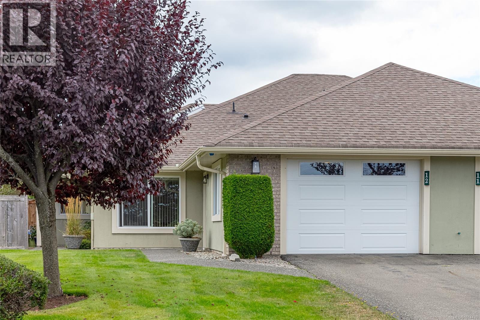 800 Primrose St Unit 12 St, Qualicum Beach, BC V9K 1N9