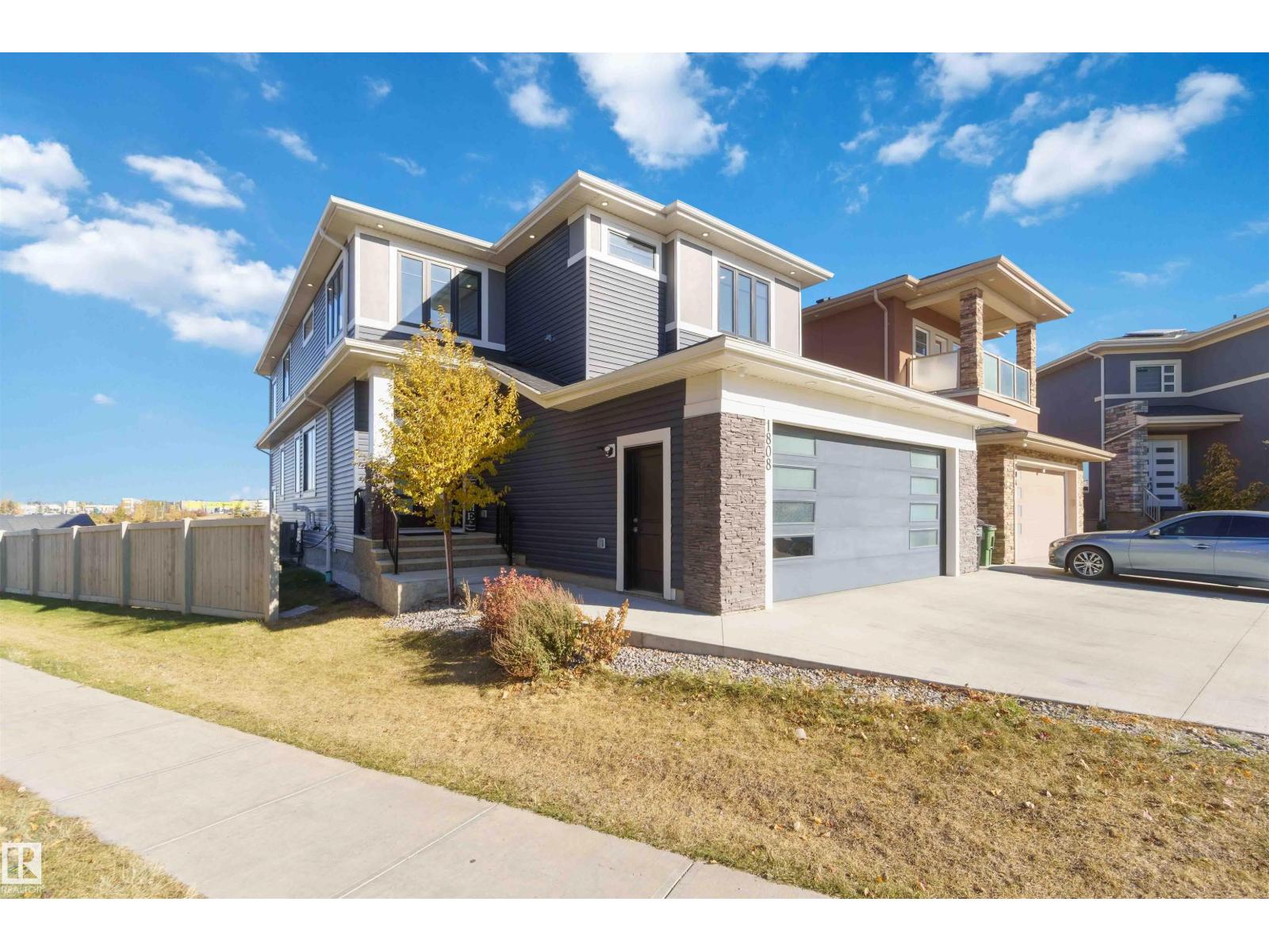 20 Av Nw Unit 1808, Edmonton, AB T6T 2K9