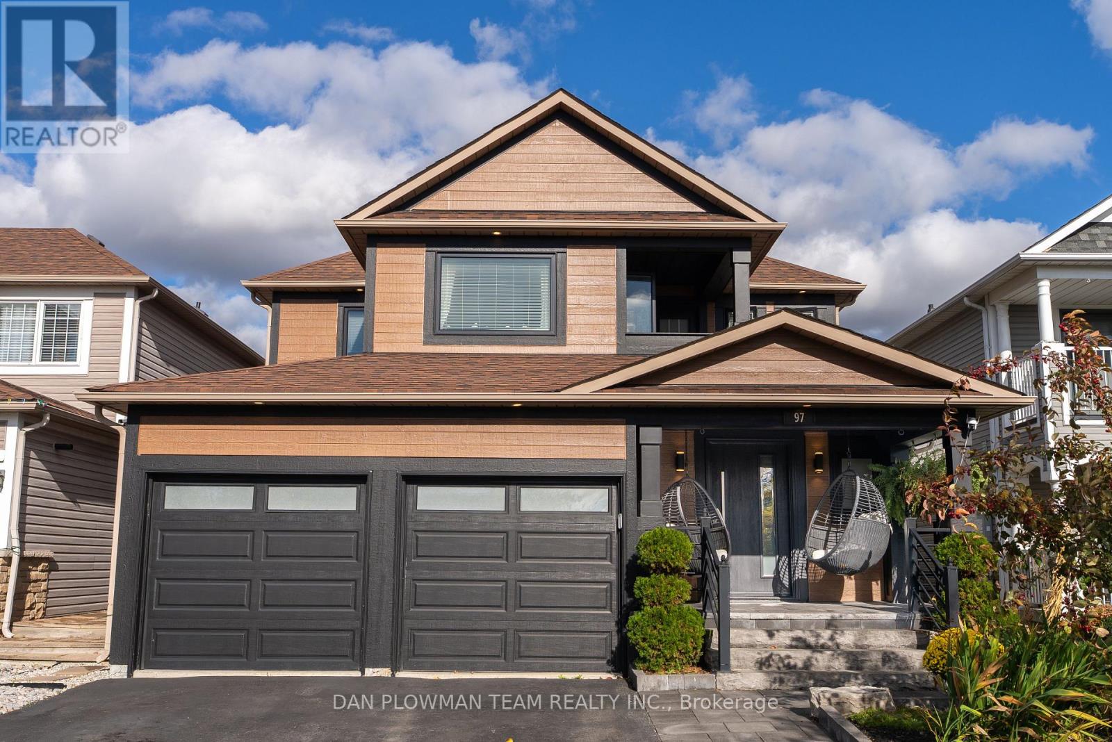 97 Hammond St, Clarington, ON L1C 5E6