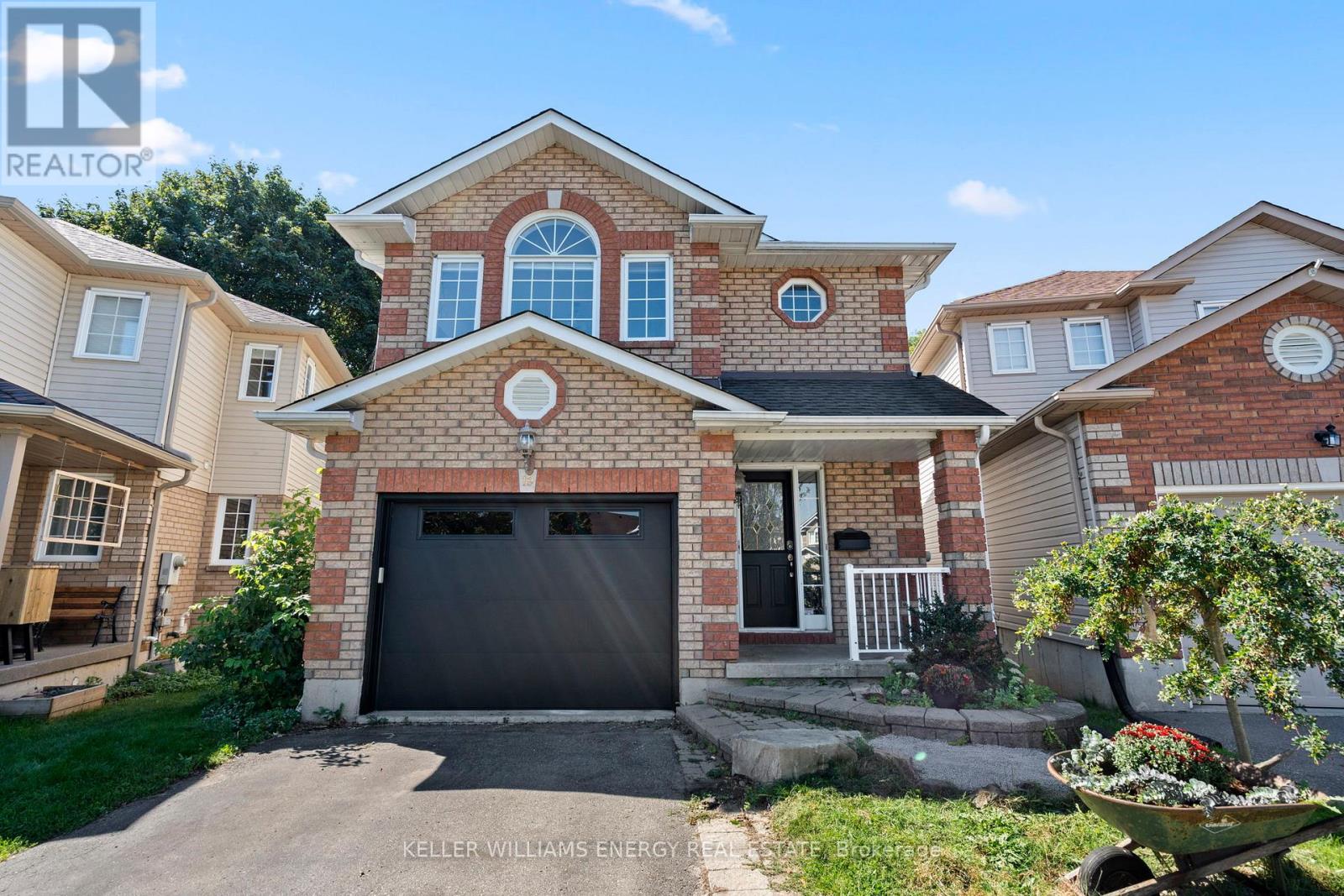 19 Sawmill Ct, Clarington, ON L1C 5C2
