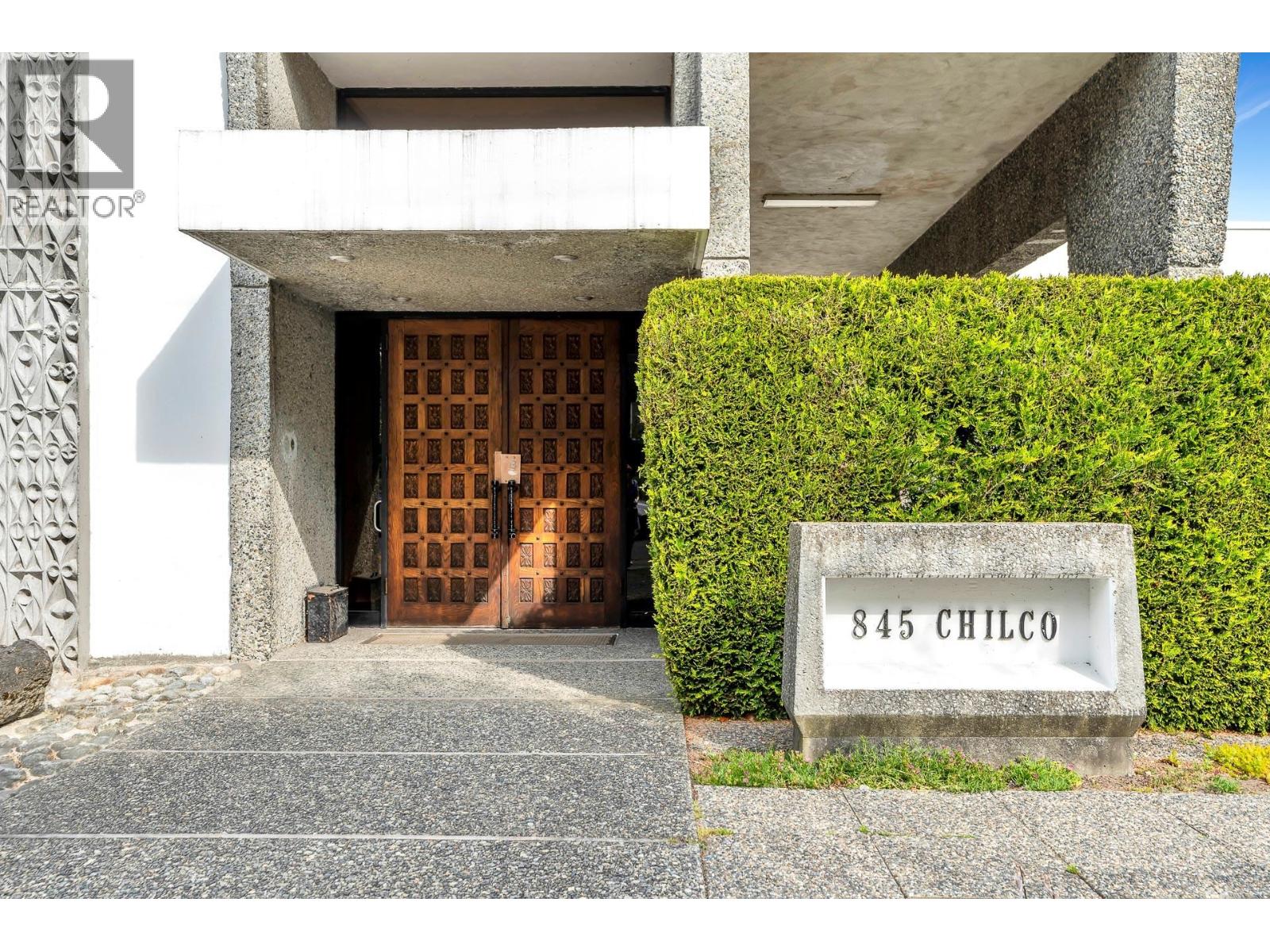 845 Chilco Street Unit 201, Vancouver, BC V6G 2R2