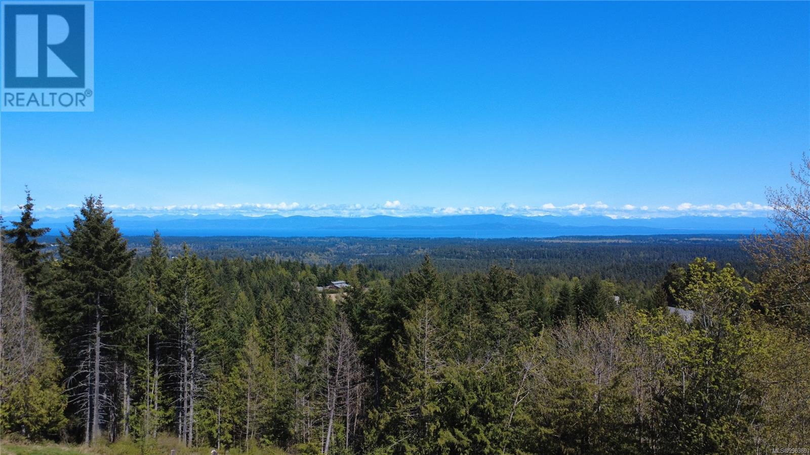 1725 Warn Way, Qualicum Beach, BC V9K 2S3