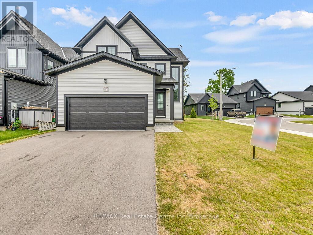9 297 Whiting St, Ingersoll Ingersoll - South, ON N5C 0E6