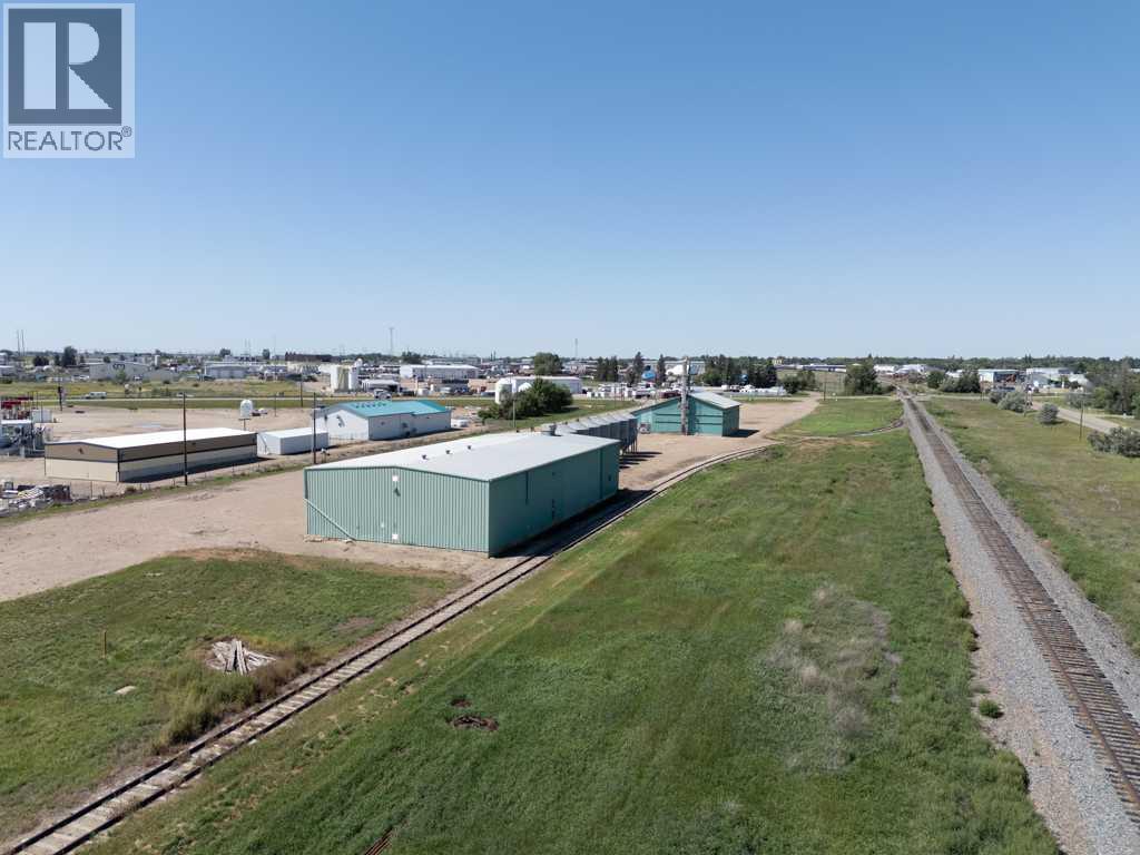 184075 7 Street East, Rural Newell County Of, AB T1R 1B4