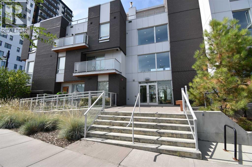 3125 39 Street Nw Unit 205, Calgary, AB T3B 6H5