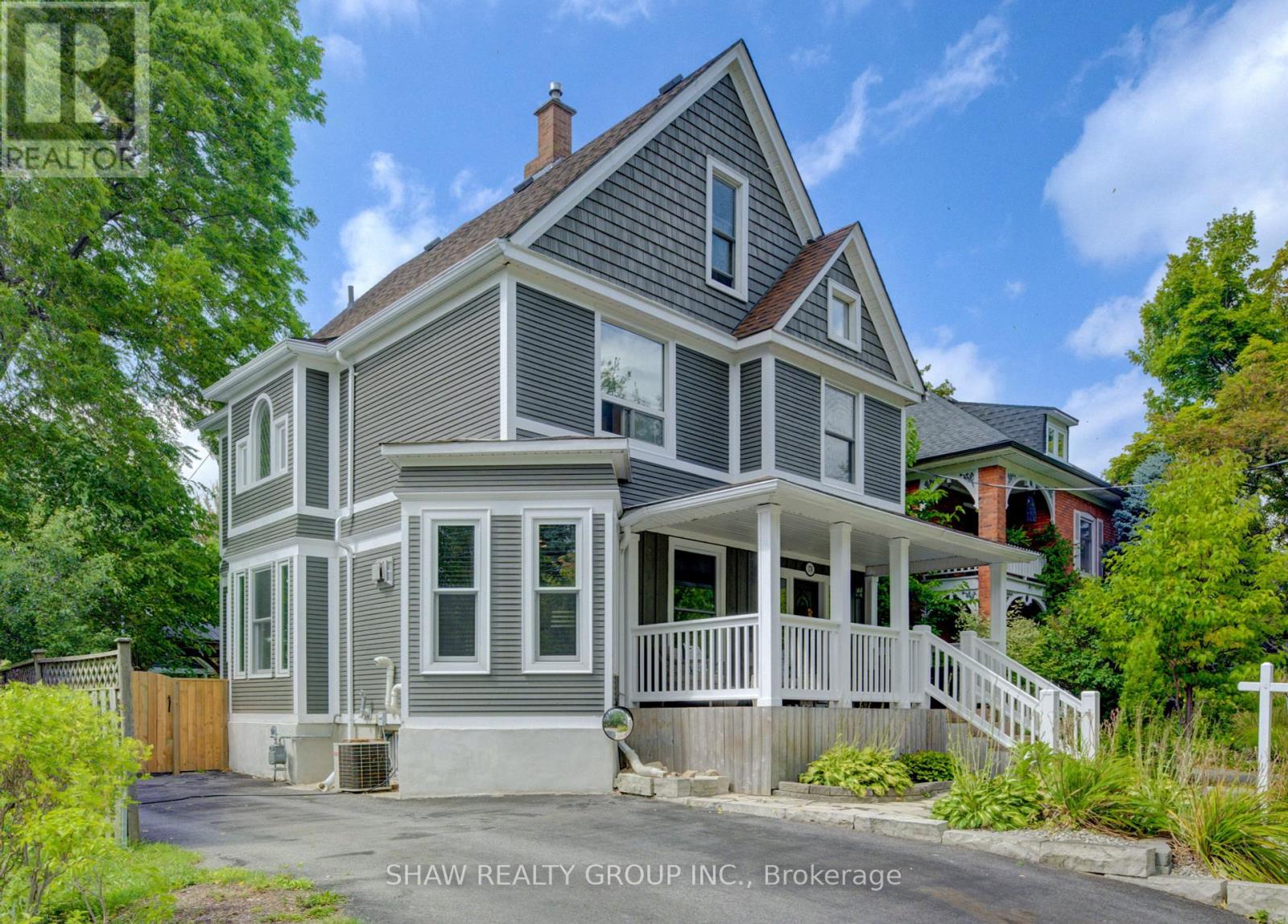 178 Guelph Ave, Cambridge, ON N3C 1A6