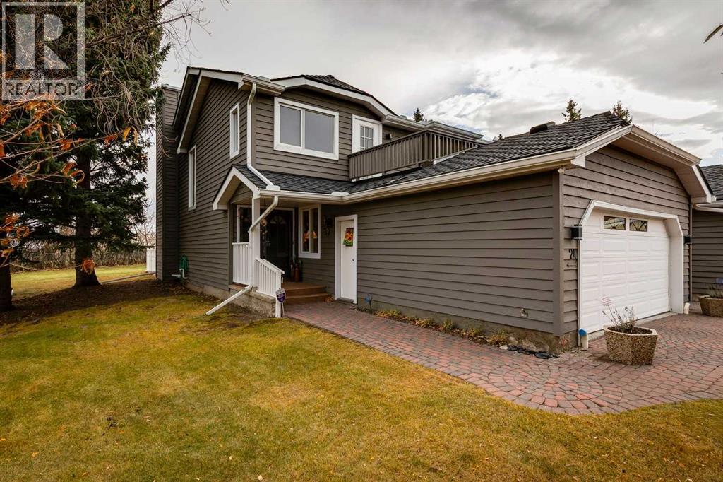 24 Wood Cres SW, Calgary, AB T2W 4B6